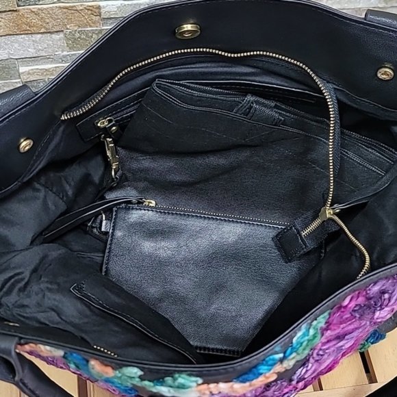 Clever Carriage Company Floral Embroidered Leather Satchel & Wristlet - Picture 6 of 8